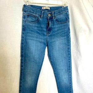 Levi’s 720 girls size 12 high waist skinny stretch cut off jeans